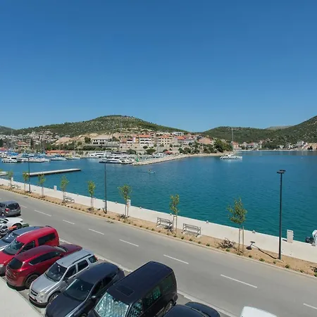 Mediteran 4* مارينا